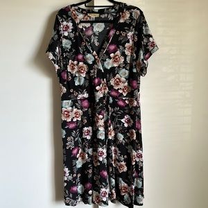 Floral plus size dress 4X Black